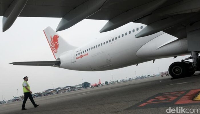 Hujan Lebat, 3 Pesawat Lion-Batik Air Tujuan Soetta Dialihkan ke Kertajati