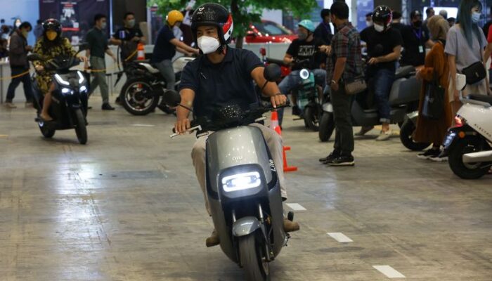 Penjualan Motor Listrik di Jawa Timur Meningkat 78% pada Semester Pertama 2025