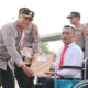 Meski Lutut Pecah, Bripka Rofiq Tetap Lindungi Warga dan Diganjar Penghargaan